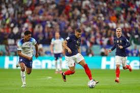 配合背后 配合背后